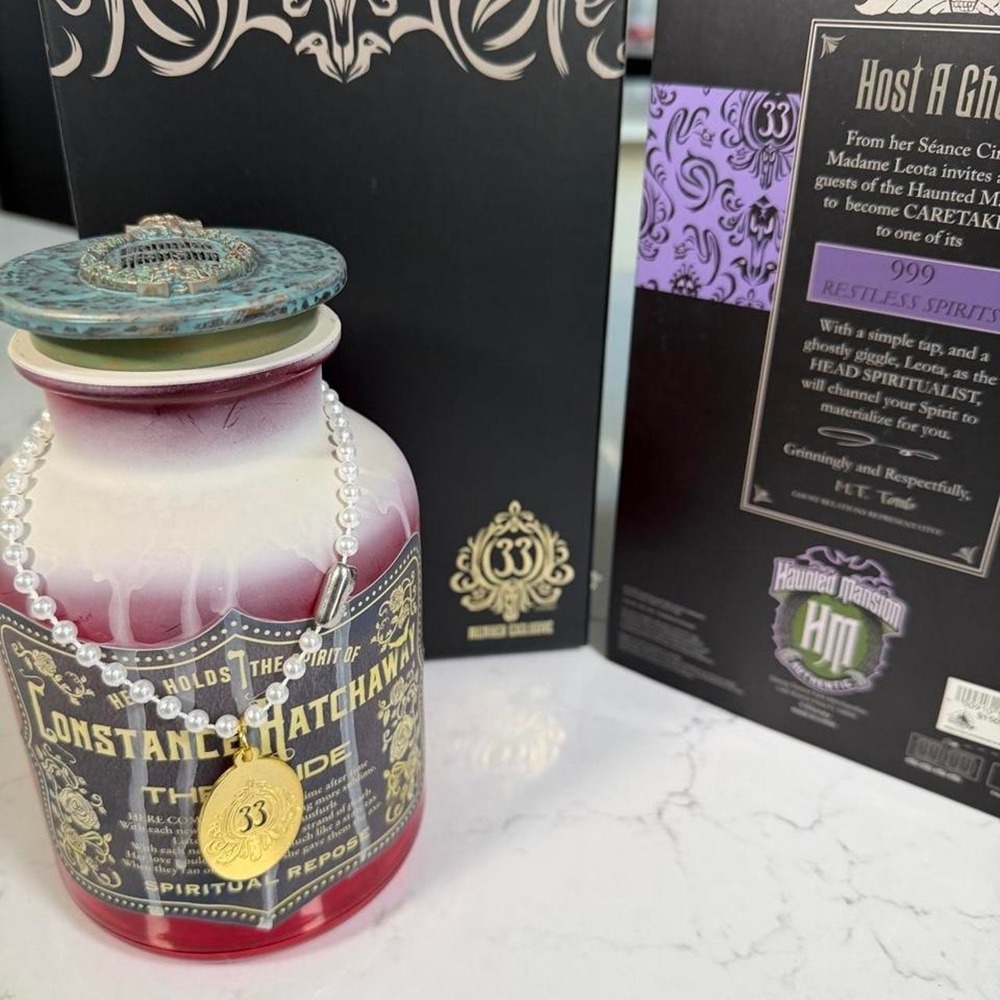 Disney Club 33 Haunted Mansion Constance Hatchaway Host A Ghost Urn Exclusive